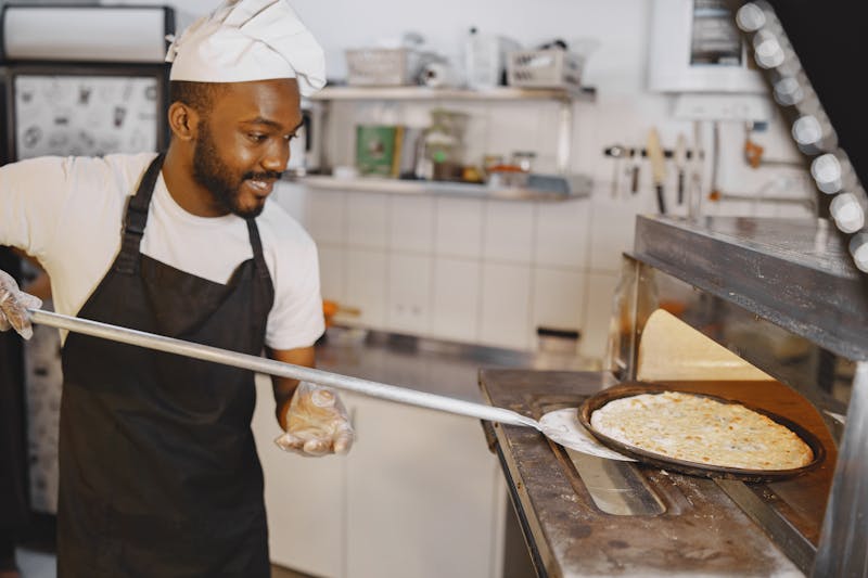 DeShawn Carter, Pitmaster and Flavor Developer at Wing Snob